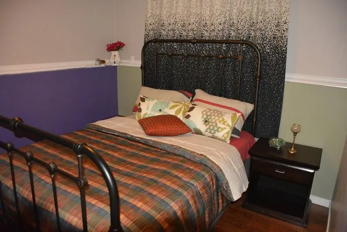 Aasra Home - Image 1