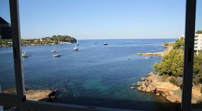 Apartment with a great sea view in the best location of Santa Ponsa - Image 1