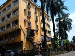 Hotel Green View - Image 1