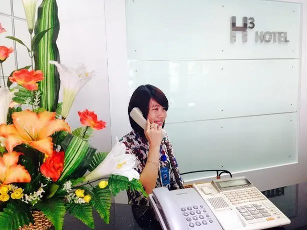 H3 Hotel - Image 1