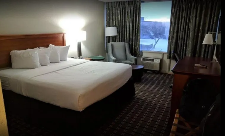 C3 Hotel - Image 1