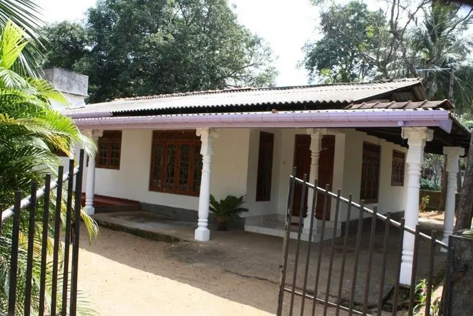 White Palace Family Resort - Image 1