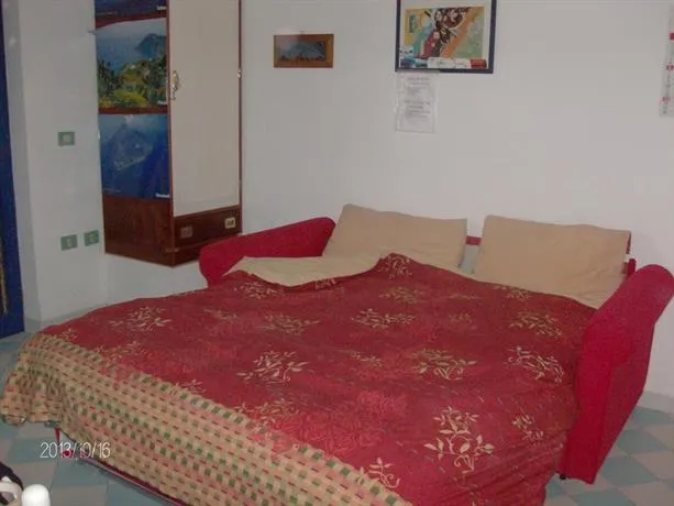 Holiday House in Vulcano, Aeolian Islands, Sicily - Image 1