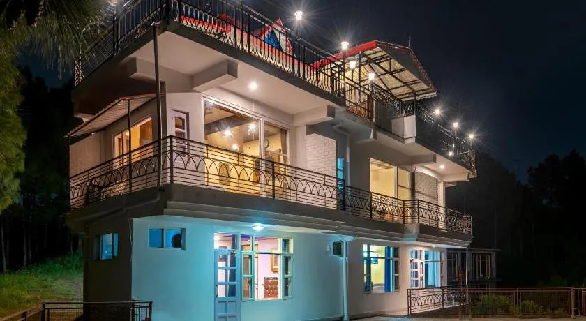 whispering winds villa - Image 1