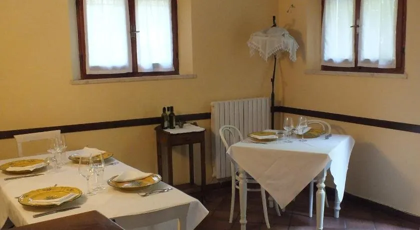 Country House Gli Ulivi del Monte - Image 1