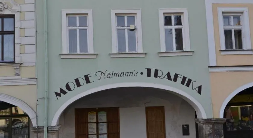 Apartman Namesti Hostinne - Image 1