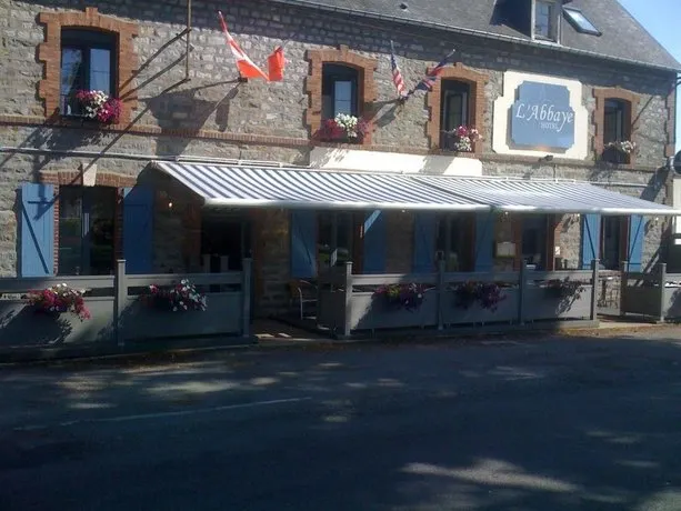 Labbaye Hotel Bar Restaurant - Image 1
