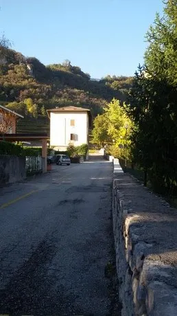 B&B Bonvilla - Image 1