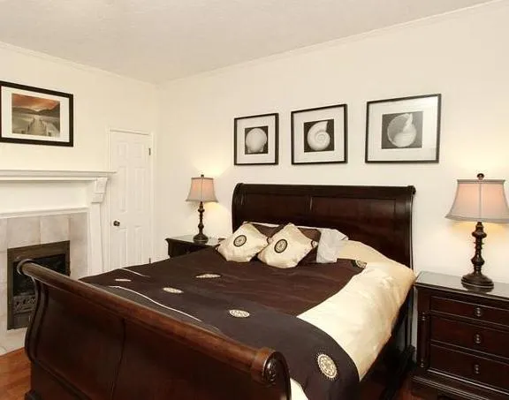Bayswater Manor - Image 1