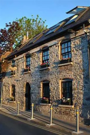 Marina House Hostel - Image 1
