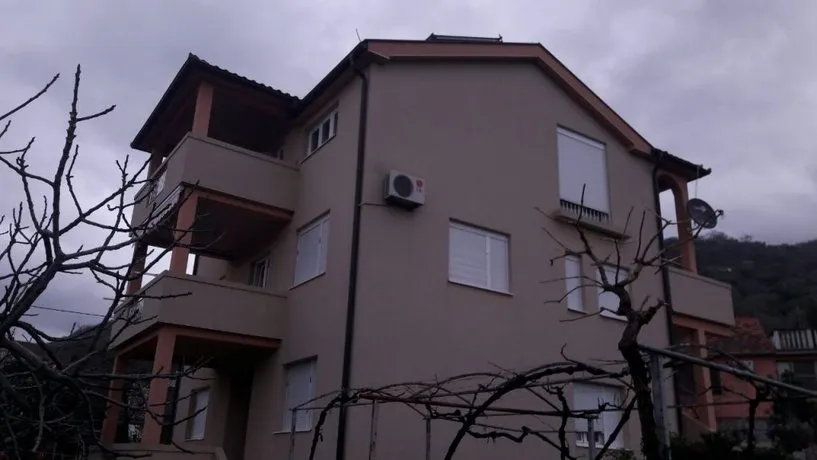 Apartments Stjepcevic 2 - Image 1