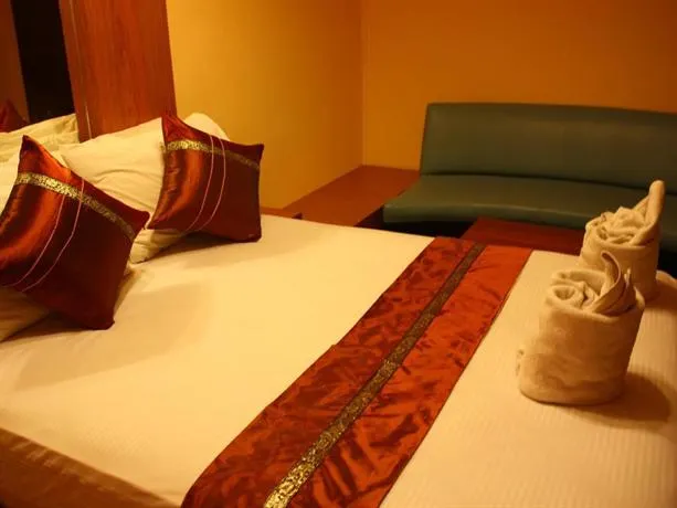Pichaya Resort 2 - Image 1
