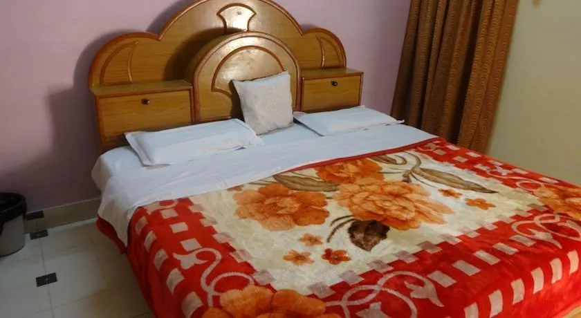 Ashiana Paying Guest House - Image 1