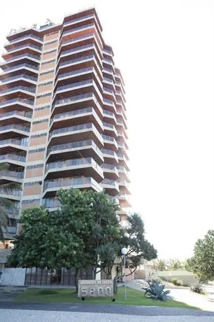 Apartamento na Beira da Praia Rio de Janeiro - Image 1