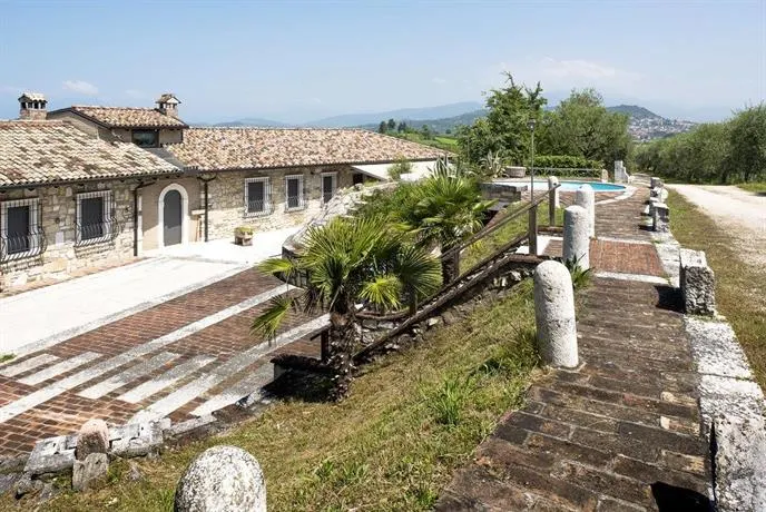 Farm house Castelmontioni Lazise - Image 1