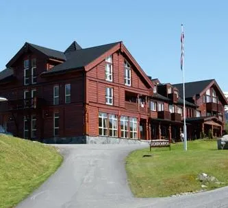 Vossestrand Hotel & Apartments - Image 1