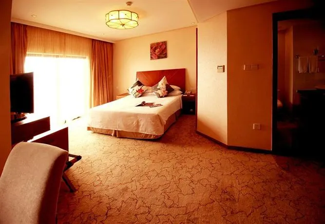 Richful Green Hotel - Image 1