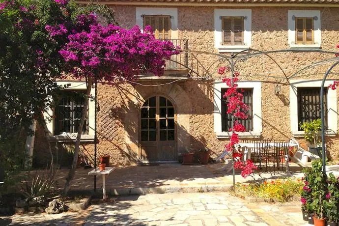Residencial Rustic Lau - Image 1