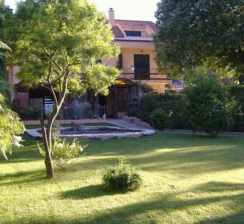 Villa Del Falco - Image 1