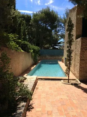 L'Enclos par Dodo-a-Cassis - Image 1