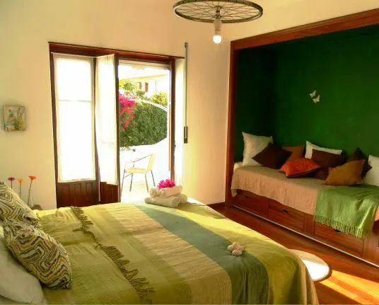 Lemon Tree Hostel - Image 1