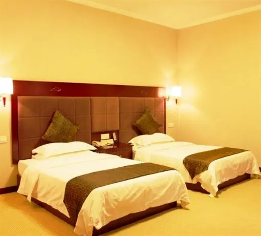 Xiazhou Hotel - Image 1