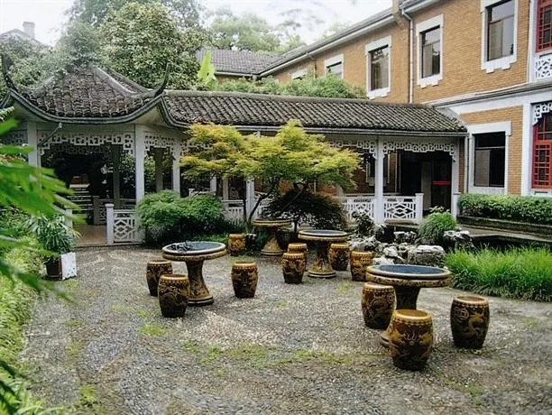 Hangzhou The New Hotel - Image 1
