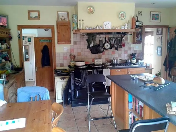 Whitehead Bed and Breakfast - Image 1