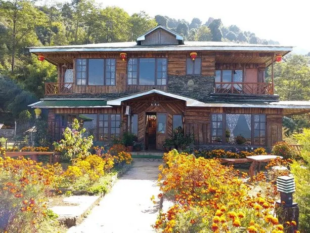 Hilltop Rabong Resort - Image 1