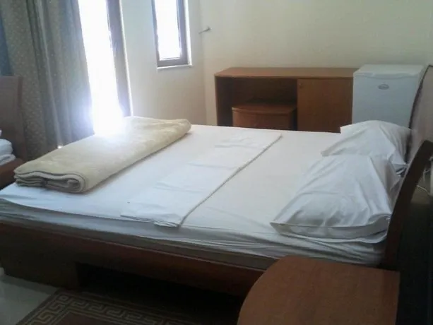Kastrati Hotel - Image 1