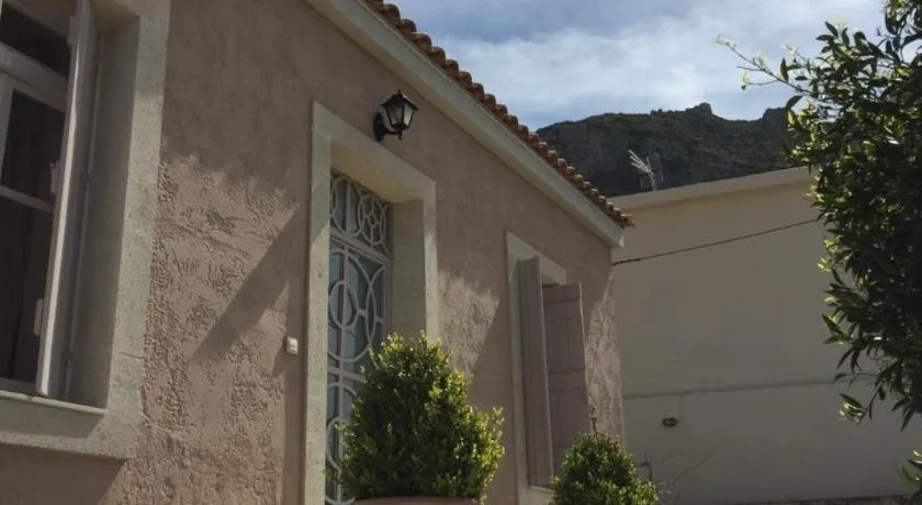 Rena's House - Image 1