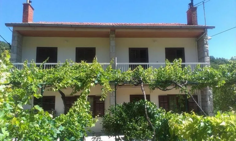 Homestay Skarica - Image 1