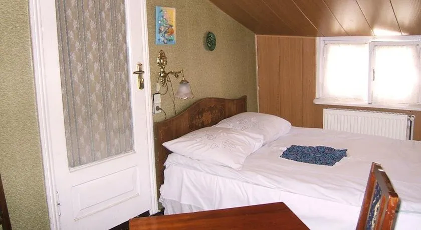 Tina’s Homestay - Image 1