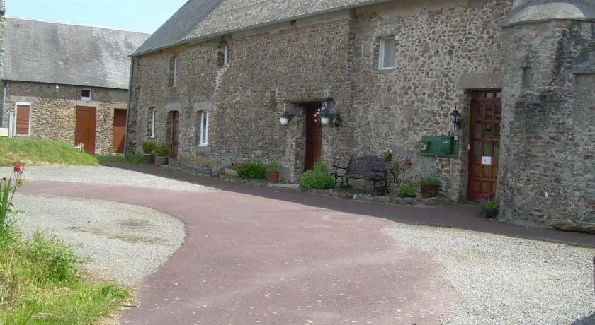 Le Mesnil de Creances - Image 1