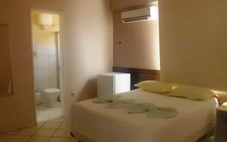 Hotel Rio Center - Image 1