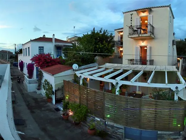 Tonia Hotel - Image 1