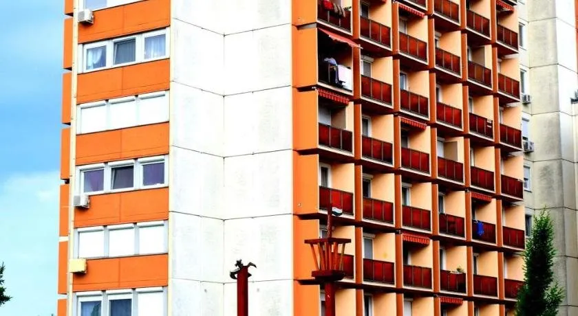 Cuki Apartmanok - Image 1