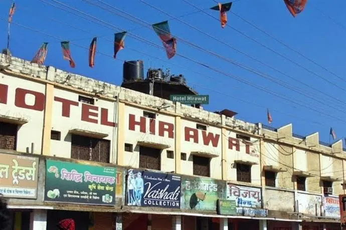 Hotel Hirawat - Image 1