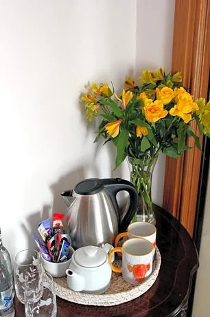 Backbrae House - Image 1