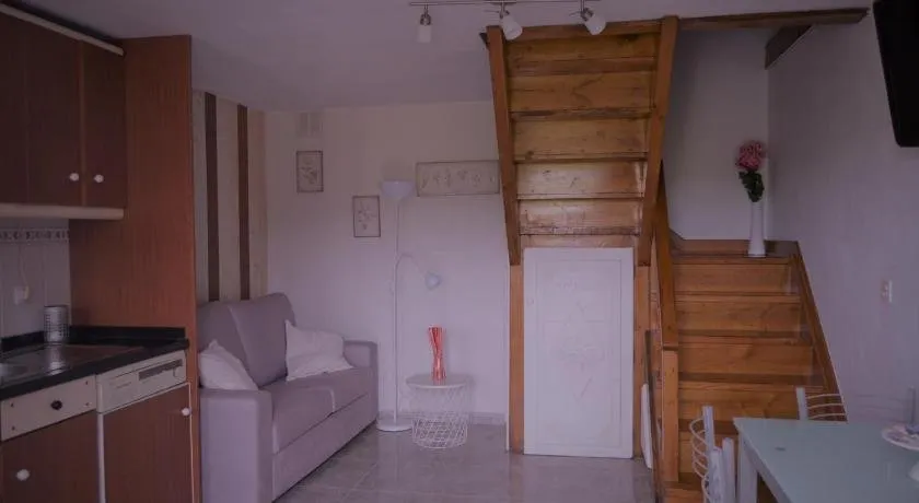 LA CASINA DEL CARRIL - Image 1