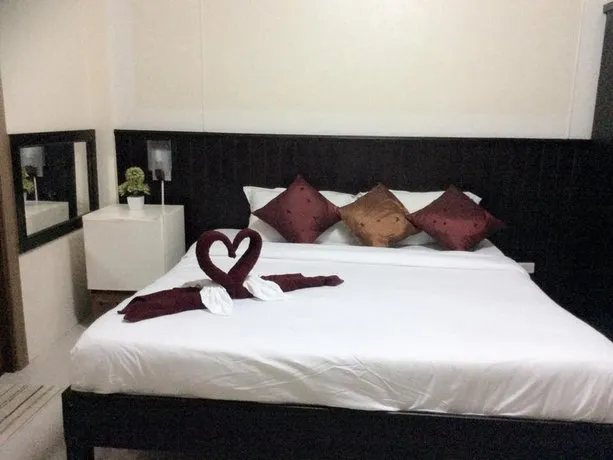 Bip House - Image 1