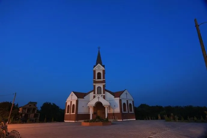 Piroš Čizma - Image 1