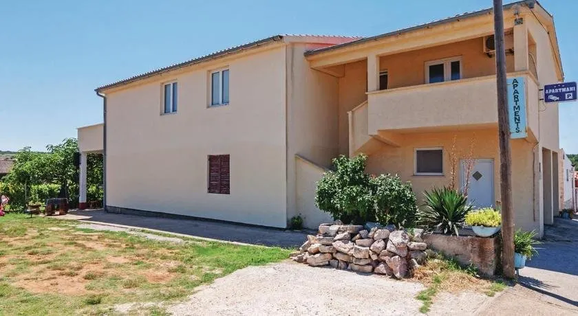 Apartments ZZ - Image 1