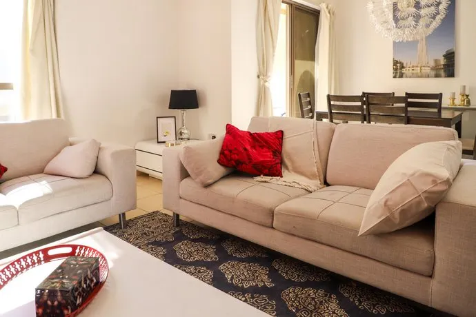 Jumeirah Beach Furnished Apartments - Image 1