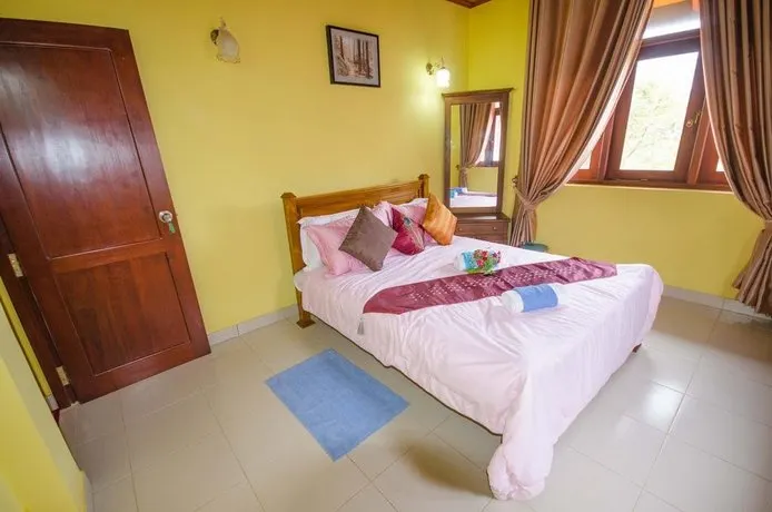 Thisara Holiday Bungalows - Image 1