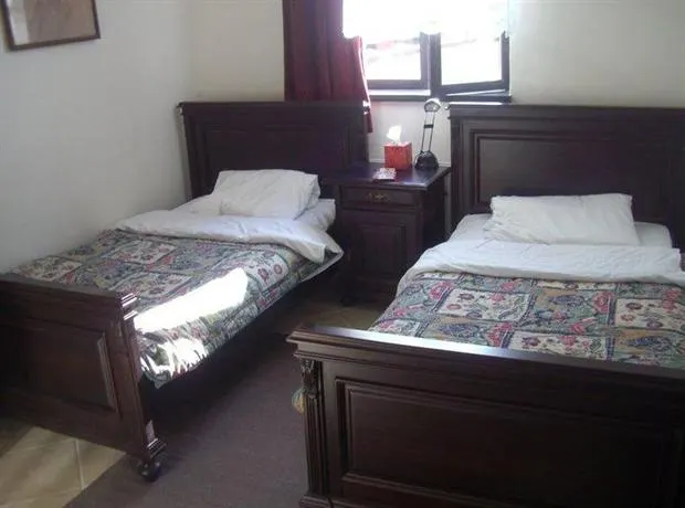 Hotel Erlec - Image 1