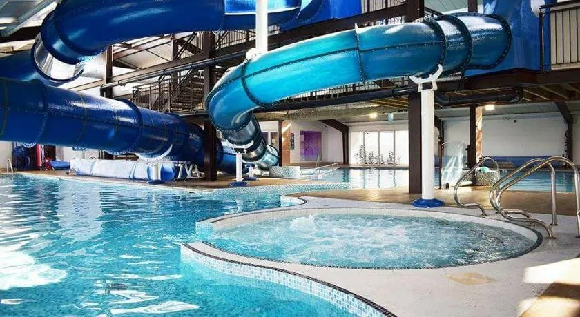 Flamingo land le maple grove caravan hire - Image 1