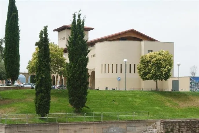 Alberg Manresa Xanascat - Image 1