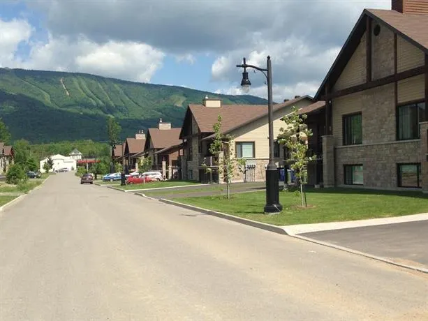 Condo Alexie - Image 1