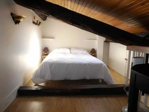 Apart Inn Paris - Haussmann Champs Elysees - Image 1